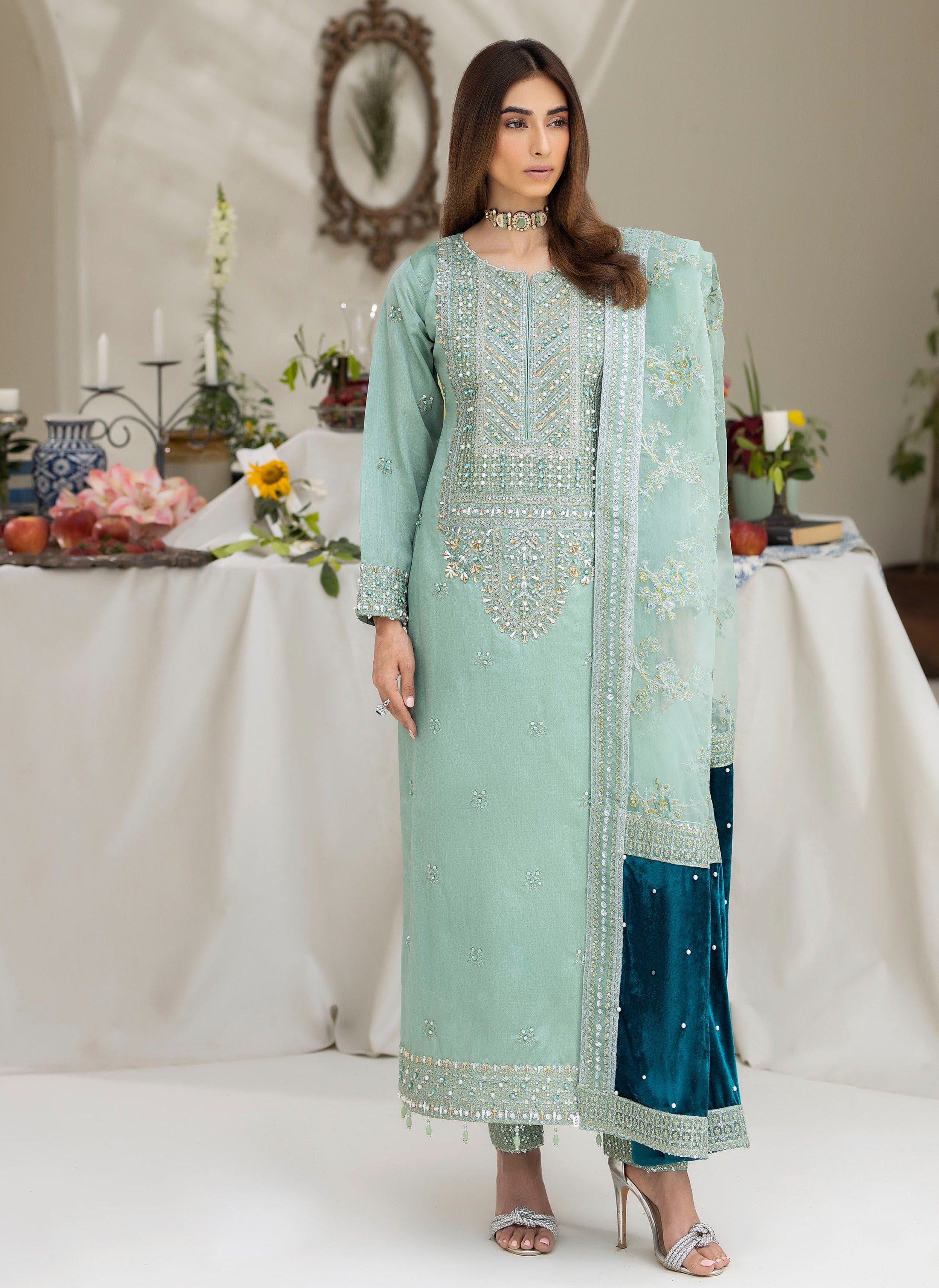 AL-3874 - Aira Festive - Sherry's wardrobe