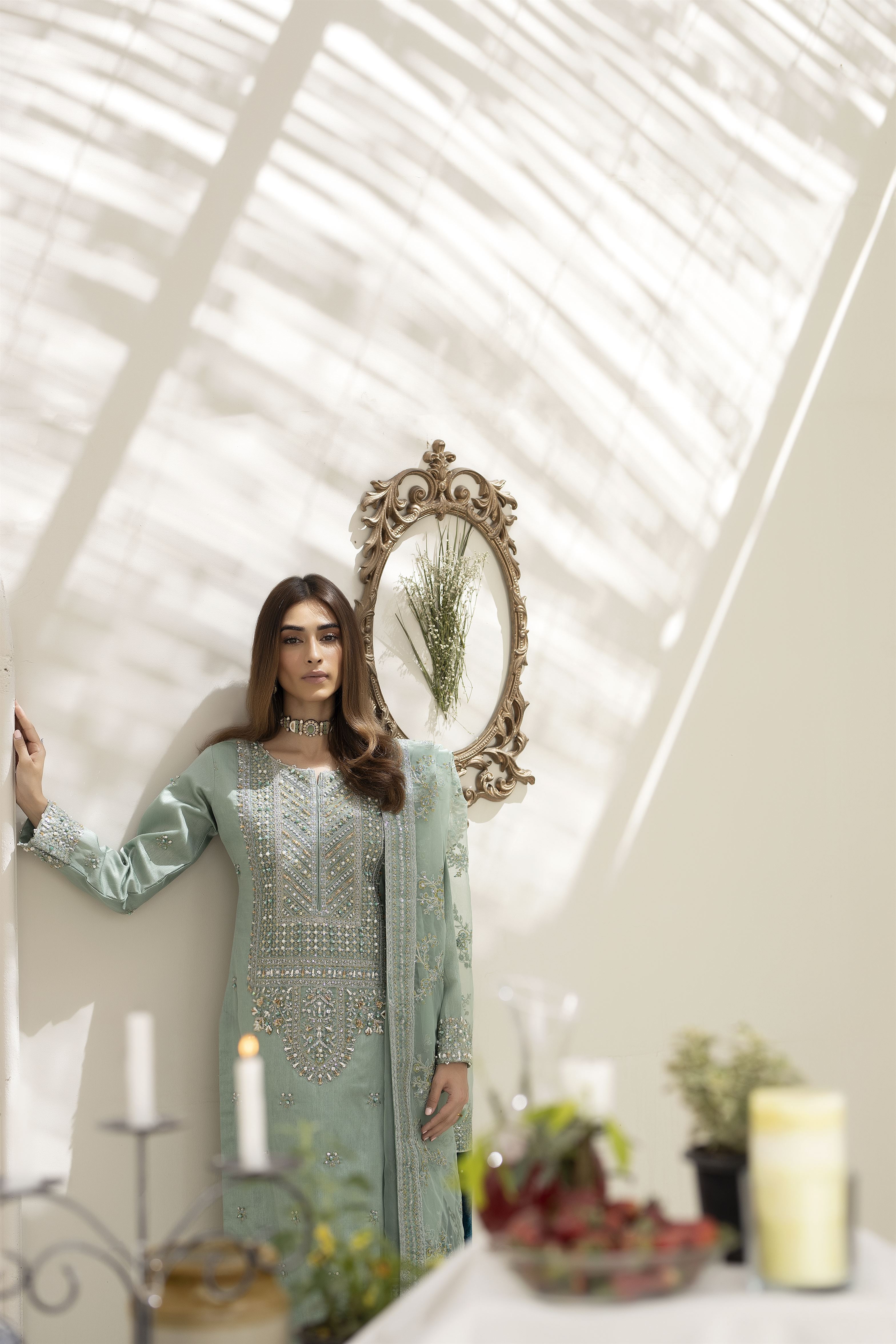 AL-3874 - Aira Festive - Sherry's wardrobe