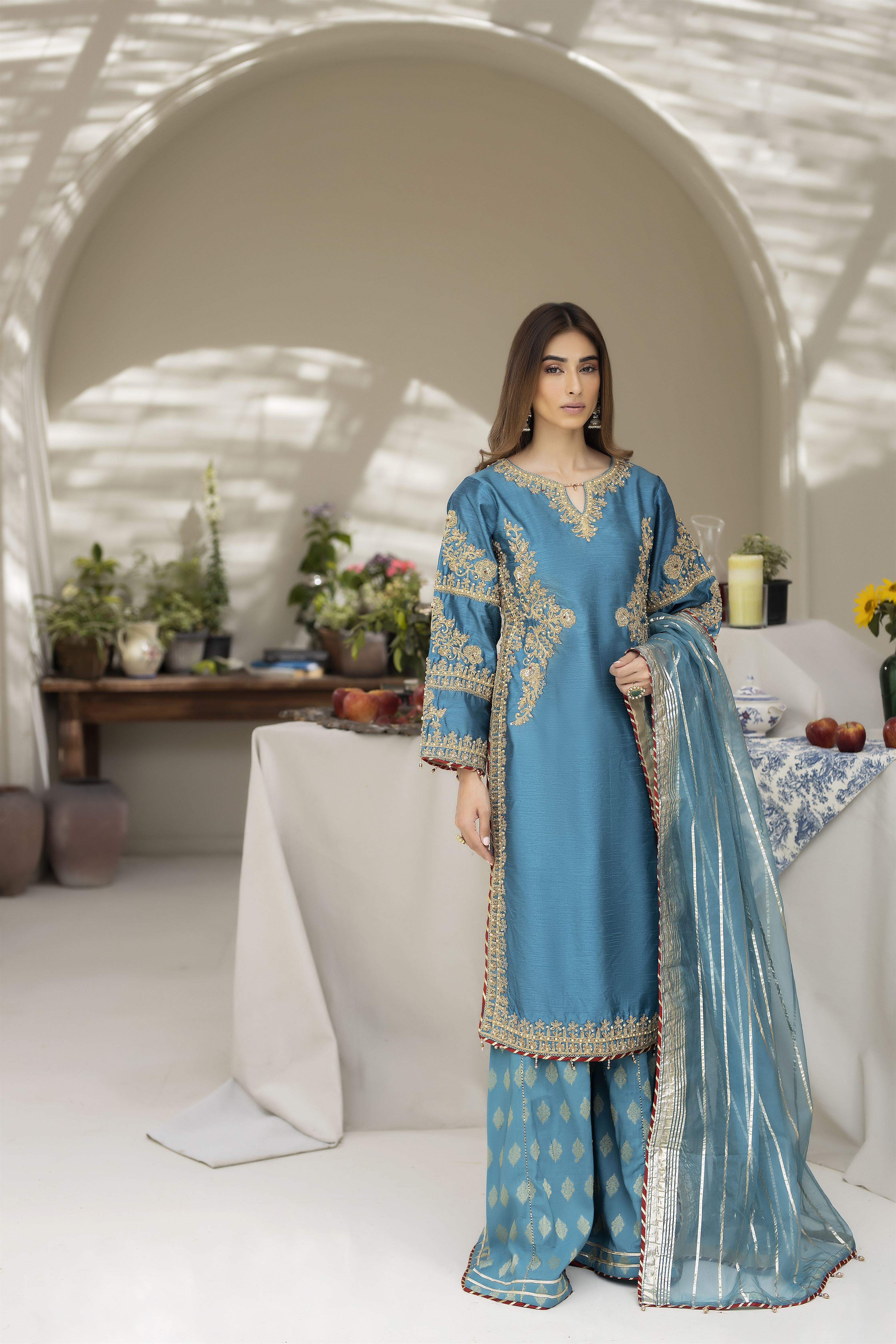 AL-3778 - Aira Festive - Sherry's wardrobe