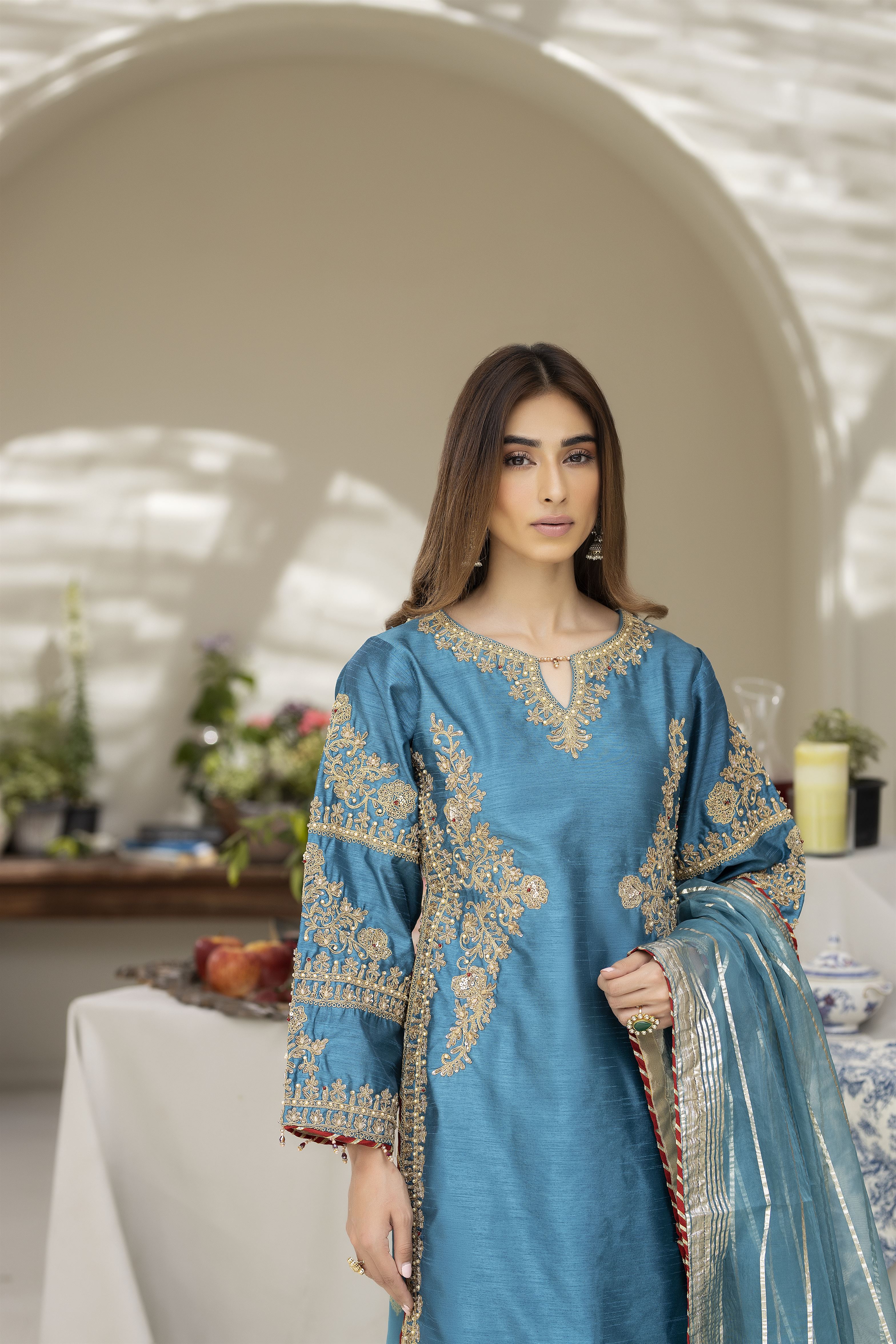 AL-3778 - Aira Festive - Sherry's wardrobe