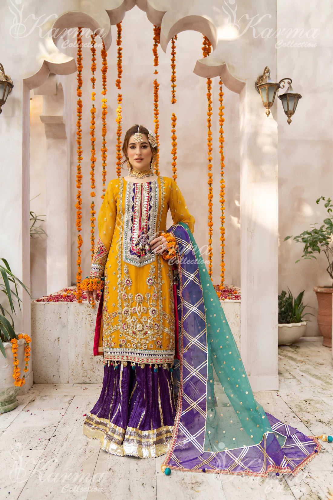 KCS-F-434 - Sherry's wardrobe