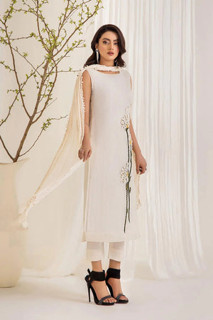 F-134 - Sherry's wardrobe