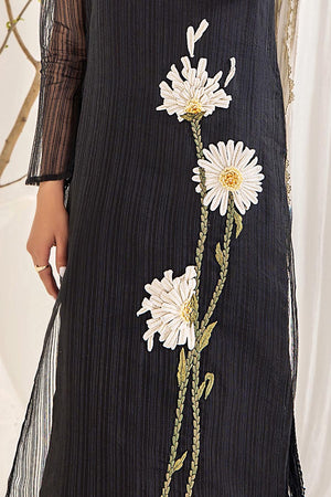 F-134 - Sherry's wardrobe