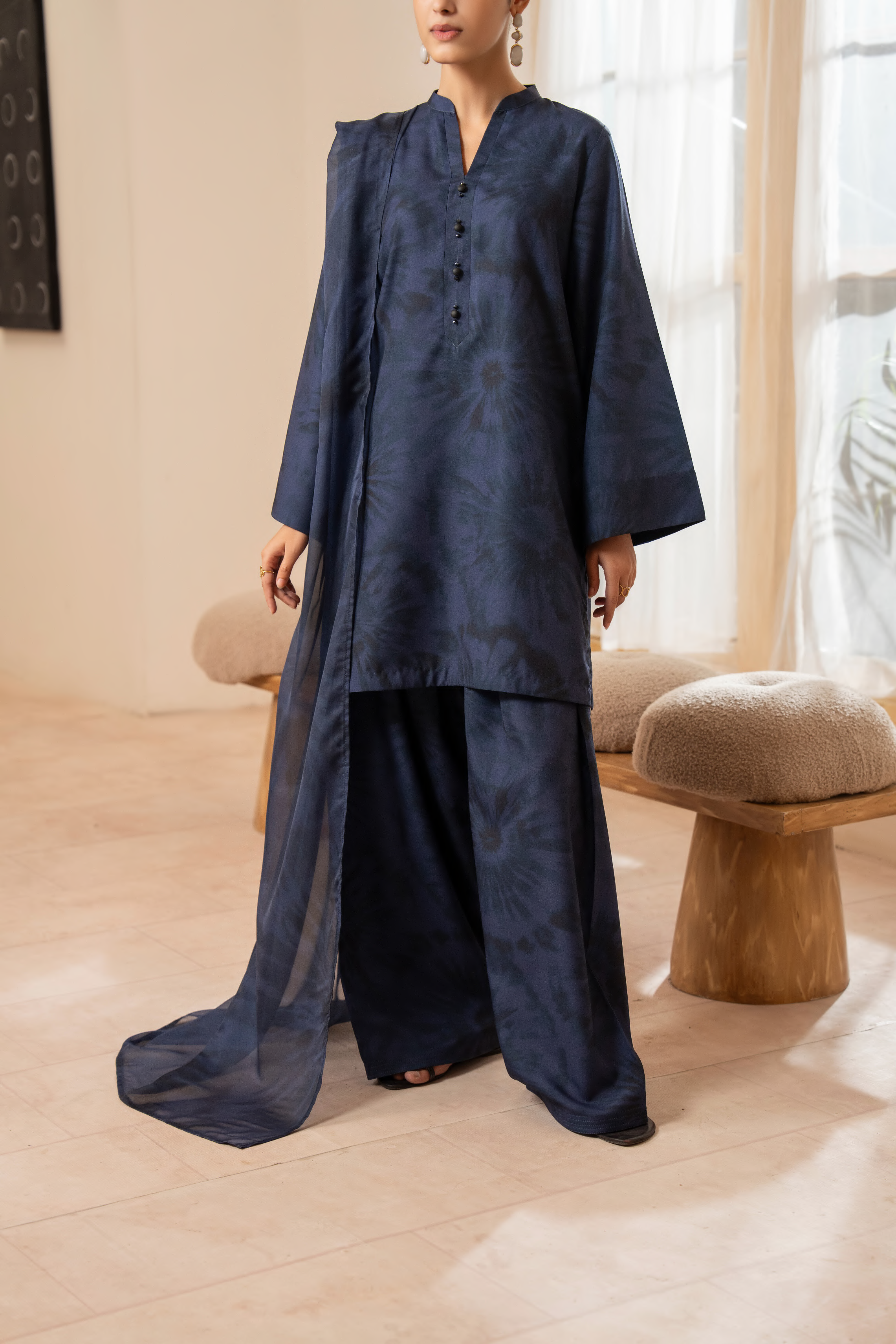 Casual Lite - MIDNIGHT BLOOM