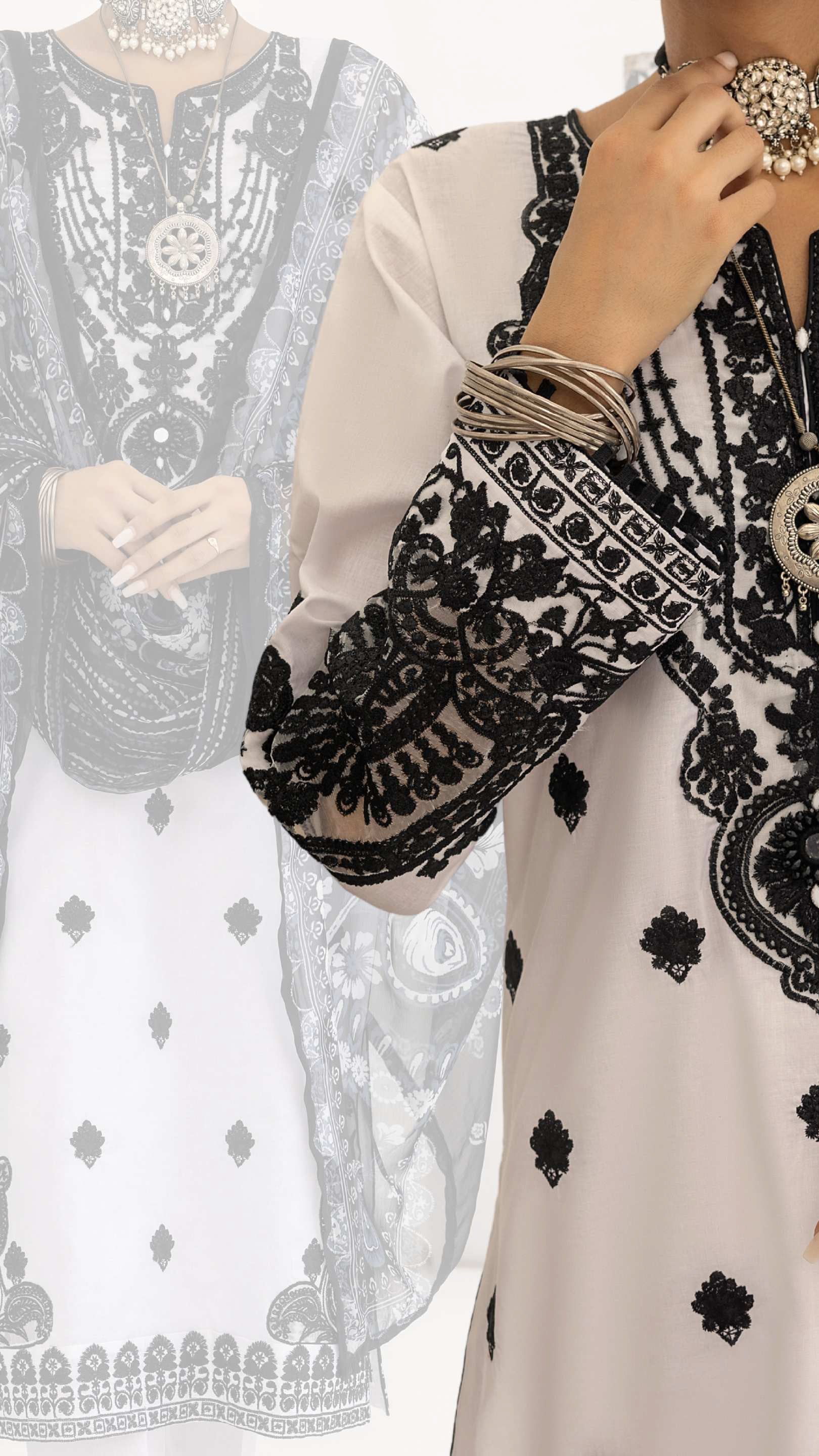 Zareen - White