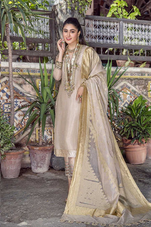 P-238 - Sherry's wardrobe