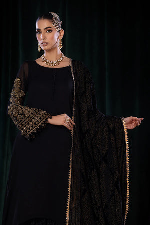 P-246 - Sherry's wardrobe