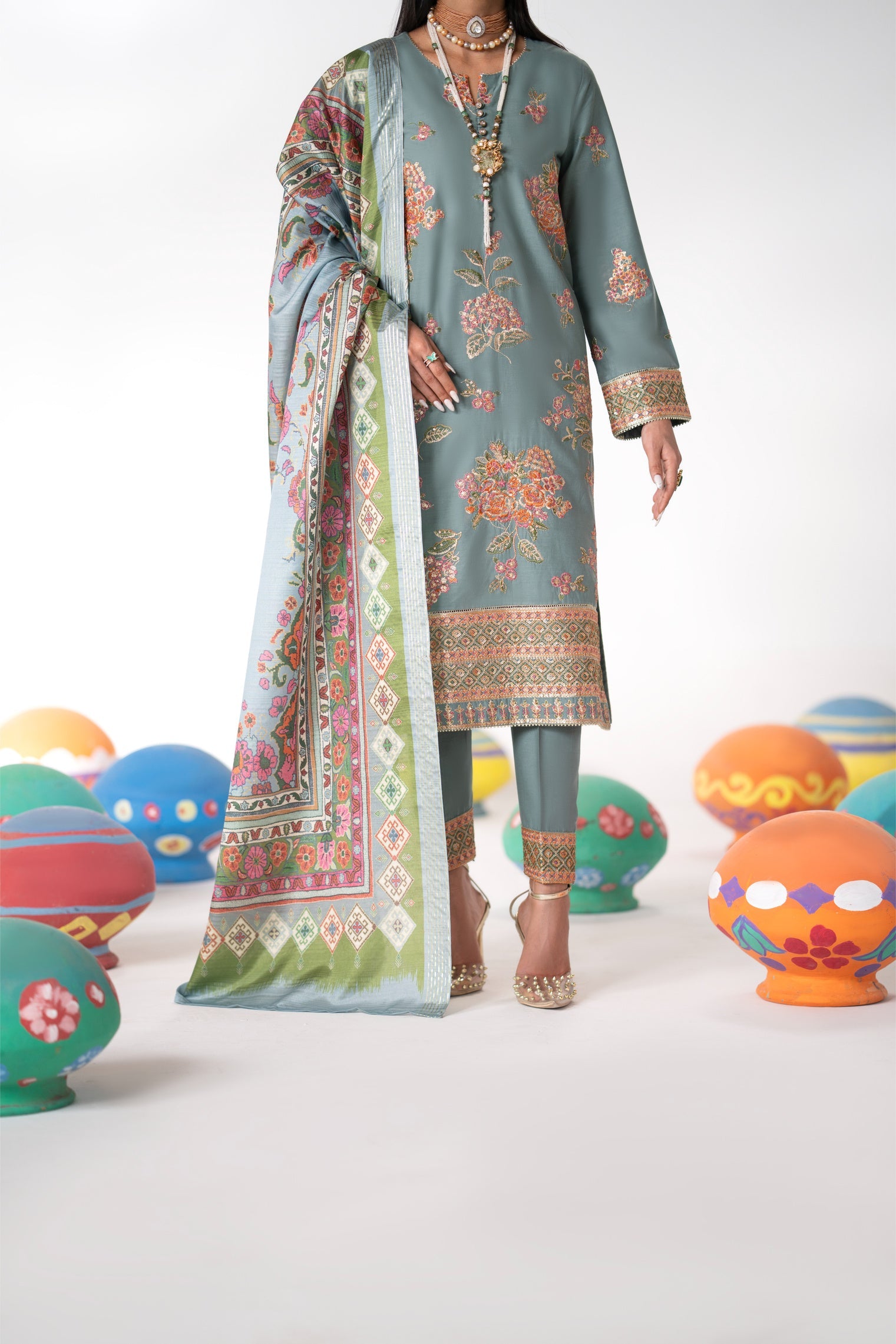 ARZU - Sherry's wardrobe