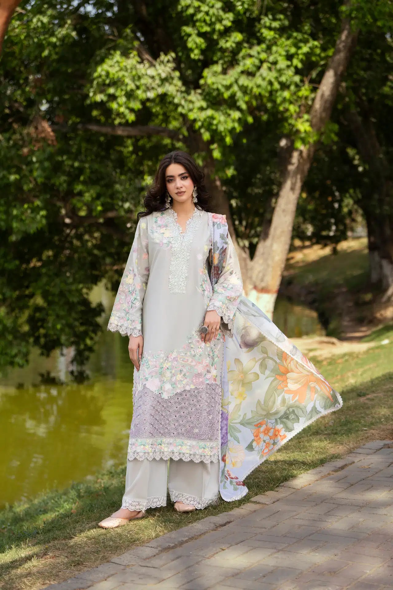 KC-1573 - Soft Ivory