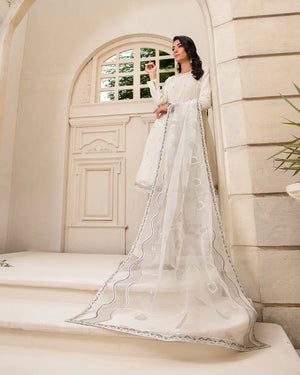 AN-32 - Sherry's wardrobe