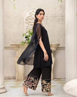 AN-38 - Sherry's wardrobe