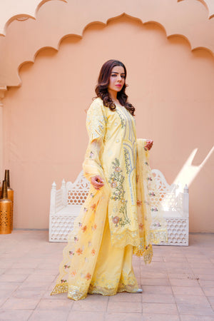 Roya - Sherry's wardrobe