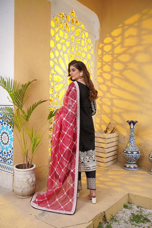 Mina - Sherry's wardrobe