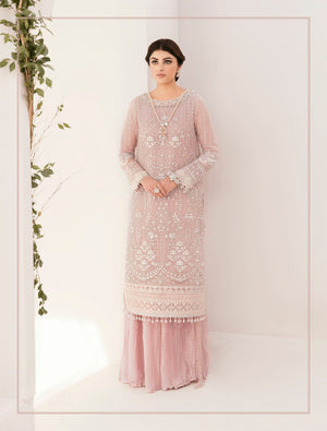 BQU-CH11-D05 - Sherry's wardrobe