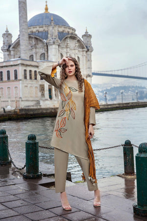 F-112 KB - Sherry's wardrobe