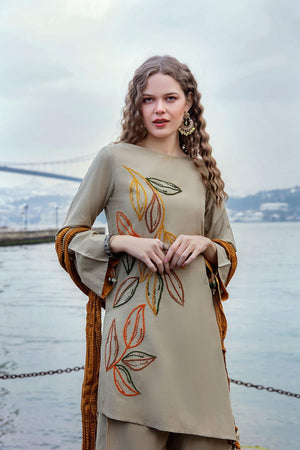 F-112 KB - Sherry's wardrobe