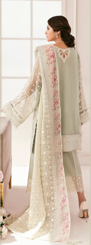 BQU-CH11-D01 - Sherry's wardrobe