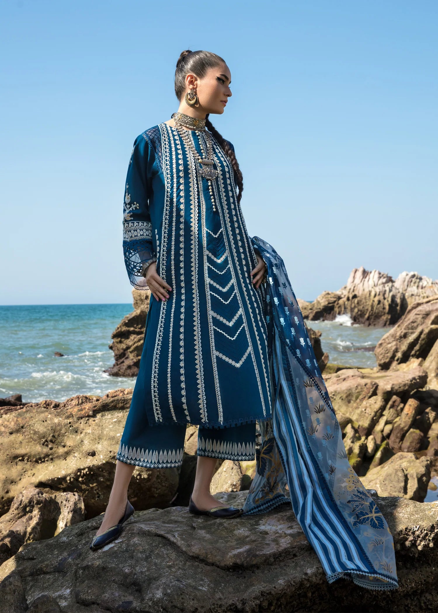 Marori Dreams B - Sherry's wardrobe