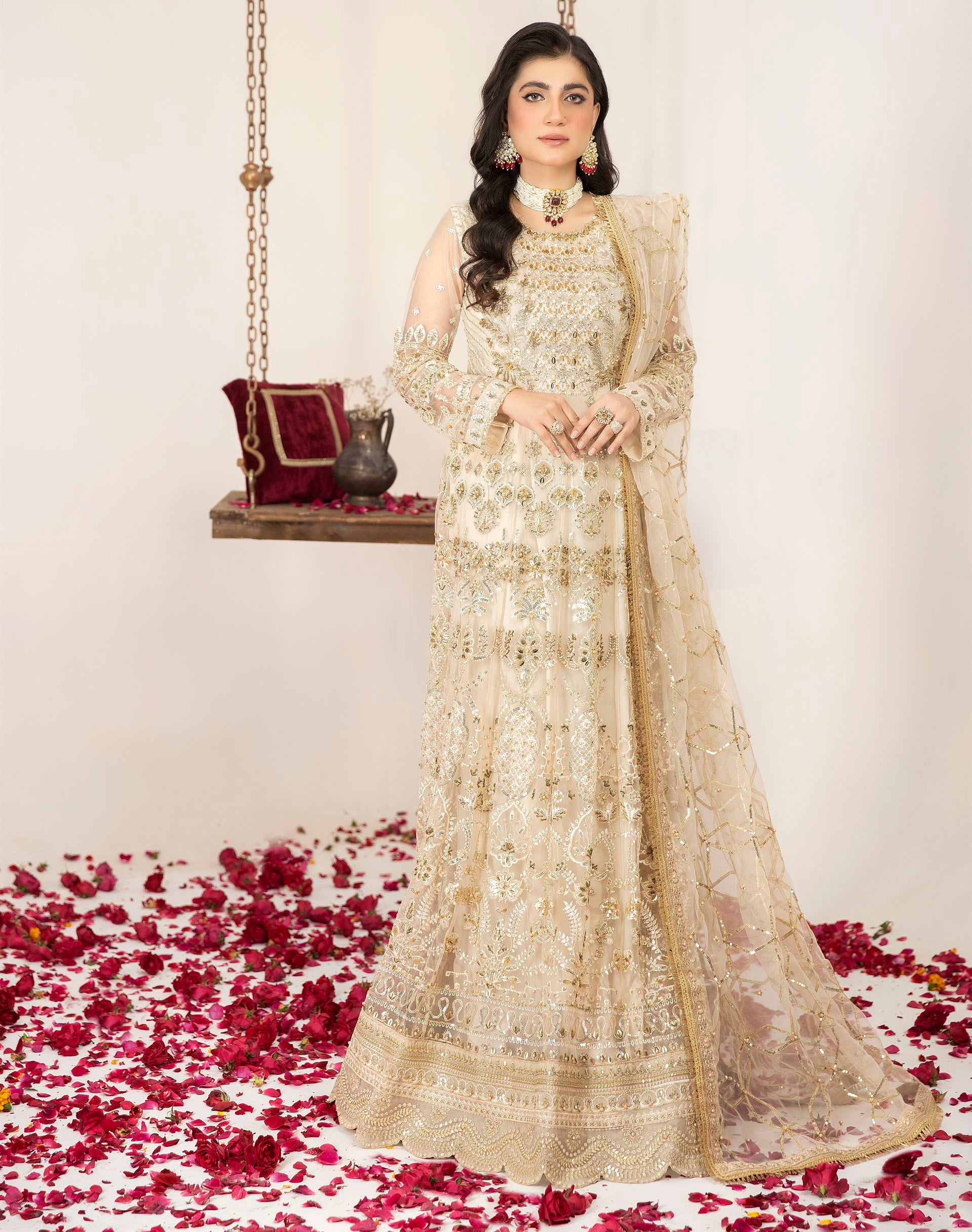 AL-3519 - Sherry's wardrobe