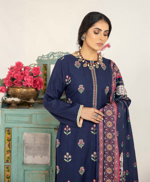 DNK-26 - Sherry's wardrobe