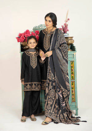 DNK-28 - Sherry's wardrobe