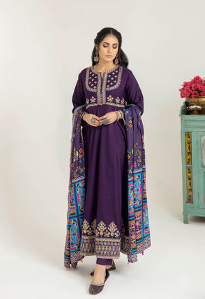 DNK-24 - Sherry's wardrobe