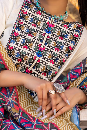 BAHAAR - Sherry's wardrobe