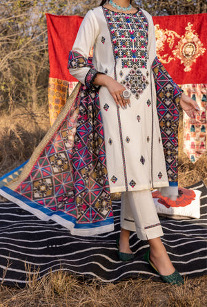 BAHAAR - Sherry's wardrobe