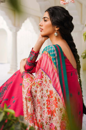 D23-10B - Sherry's wardrobe