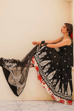 D23-9A - Sherry's wardrobe