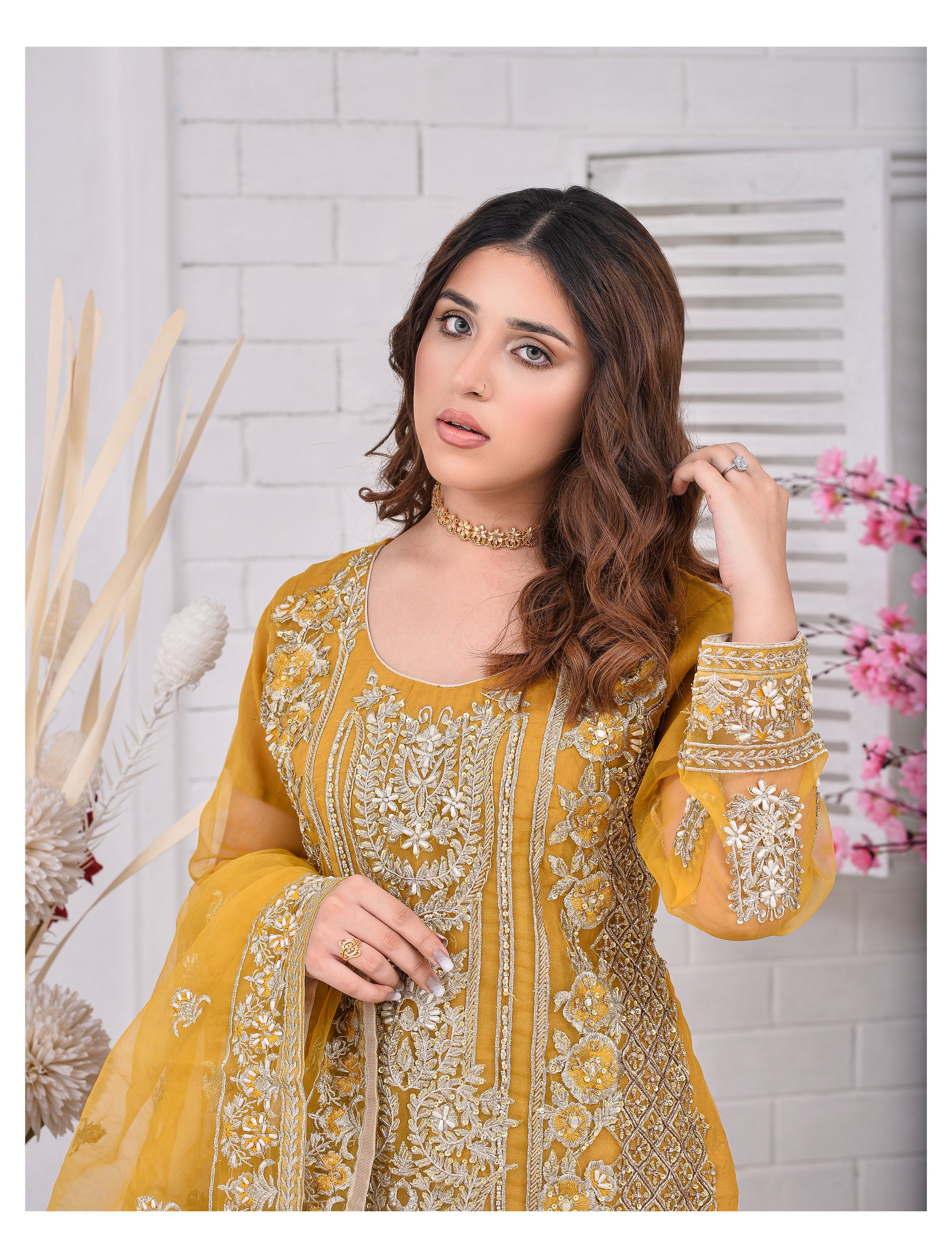 MEHNDI - Sherry's wardrobe