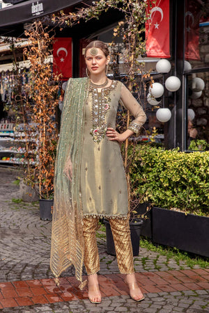 P-218 KB - Sherry's wardrobe