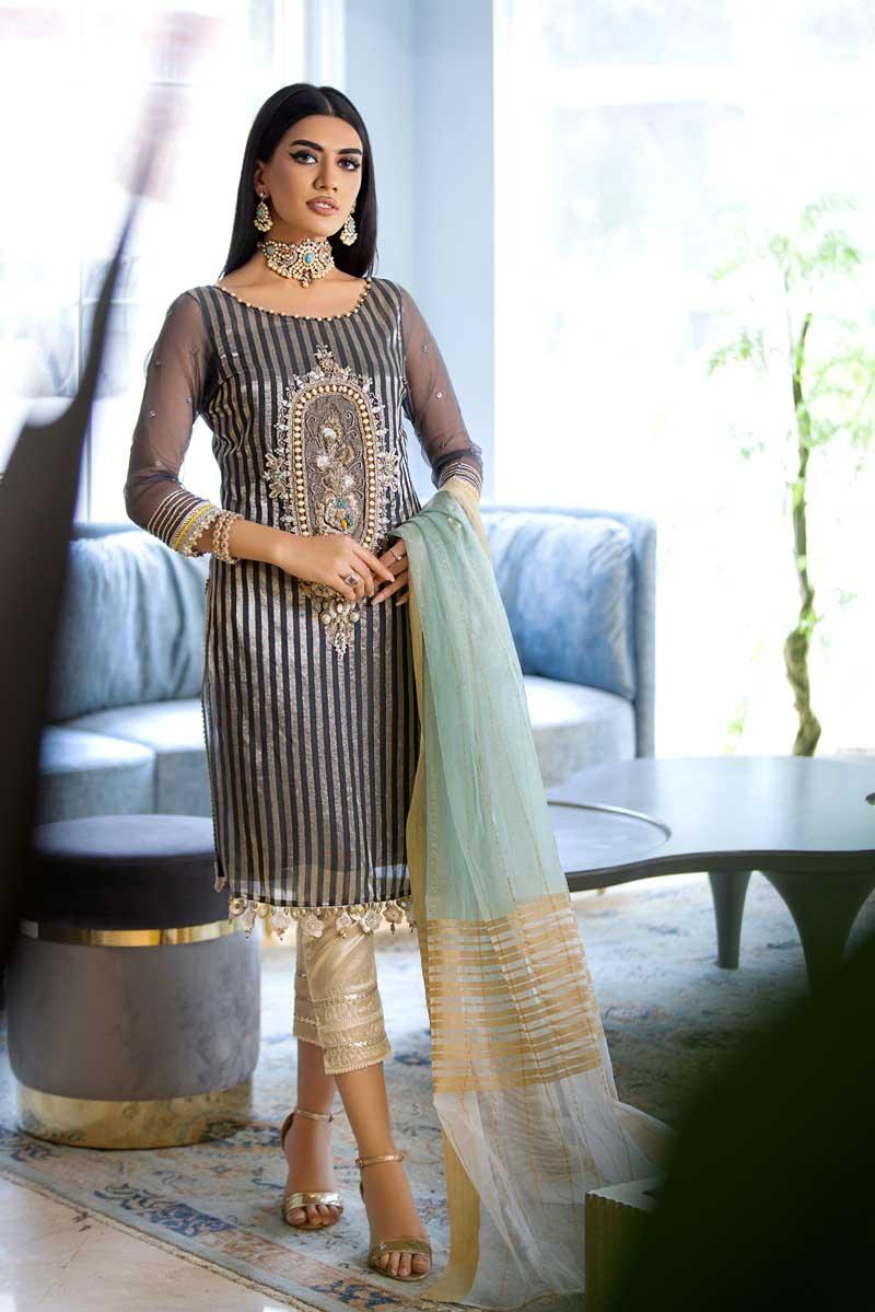 P-217 KB - Sherry's wardrobe