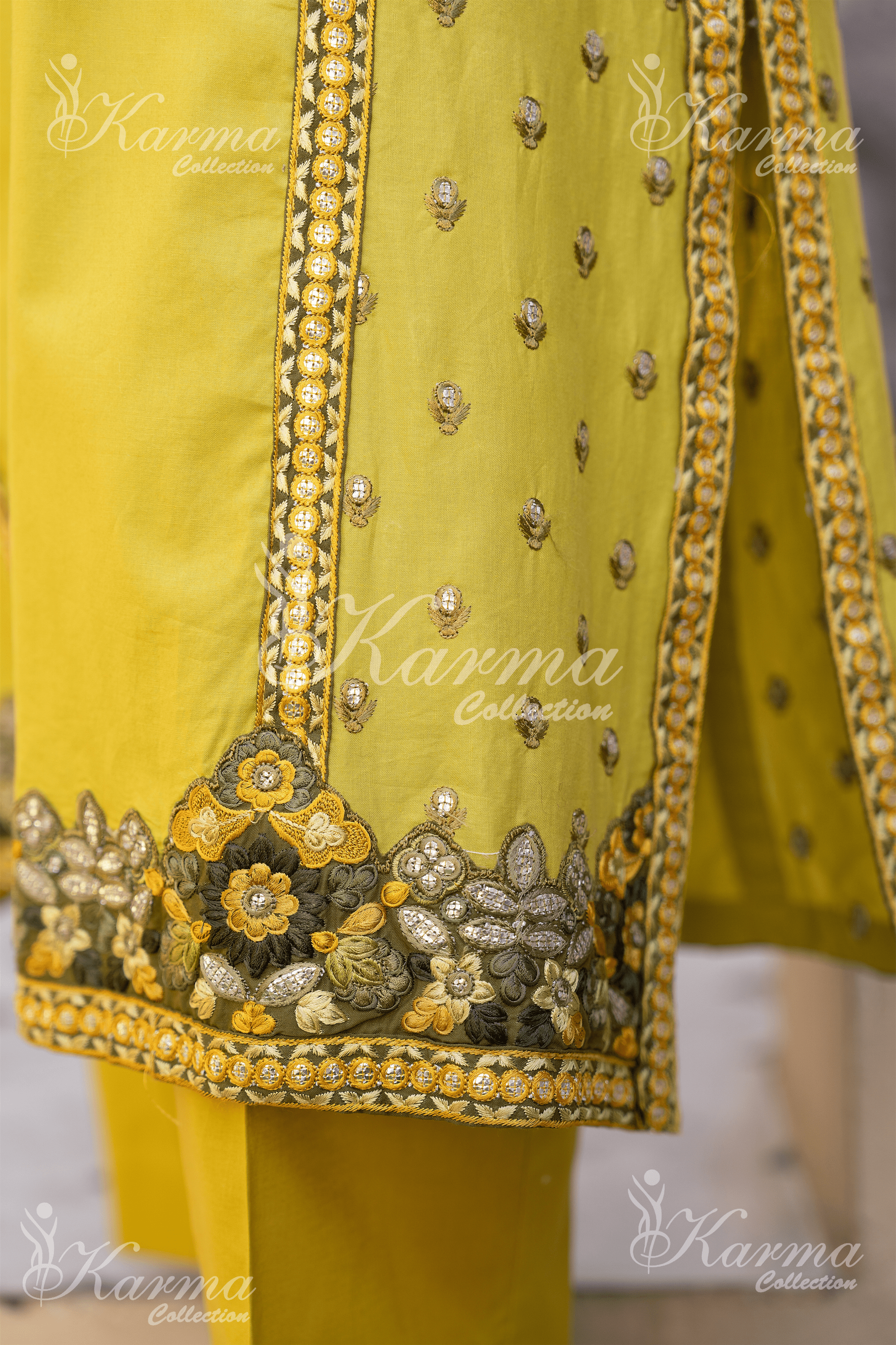 KC-1341 - Sherry's wardrobe