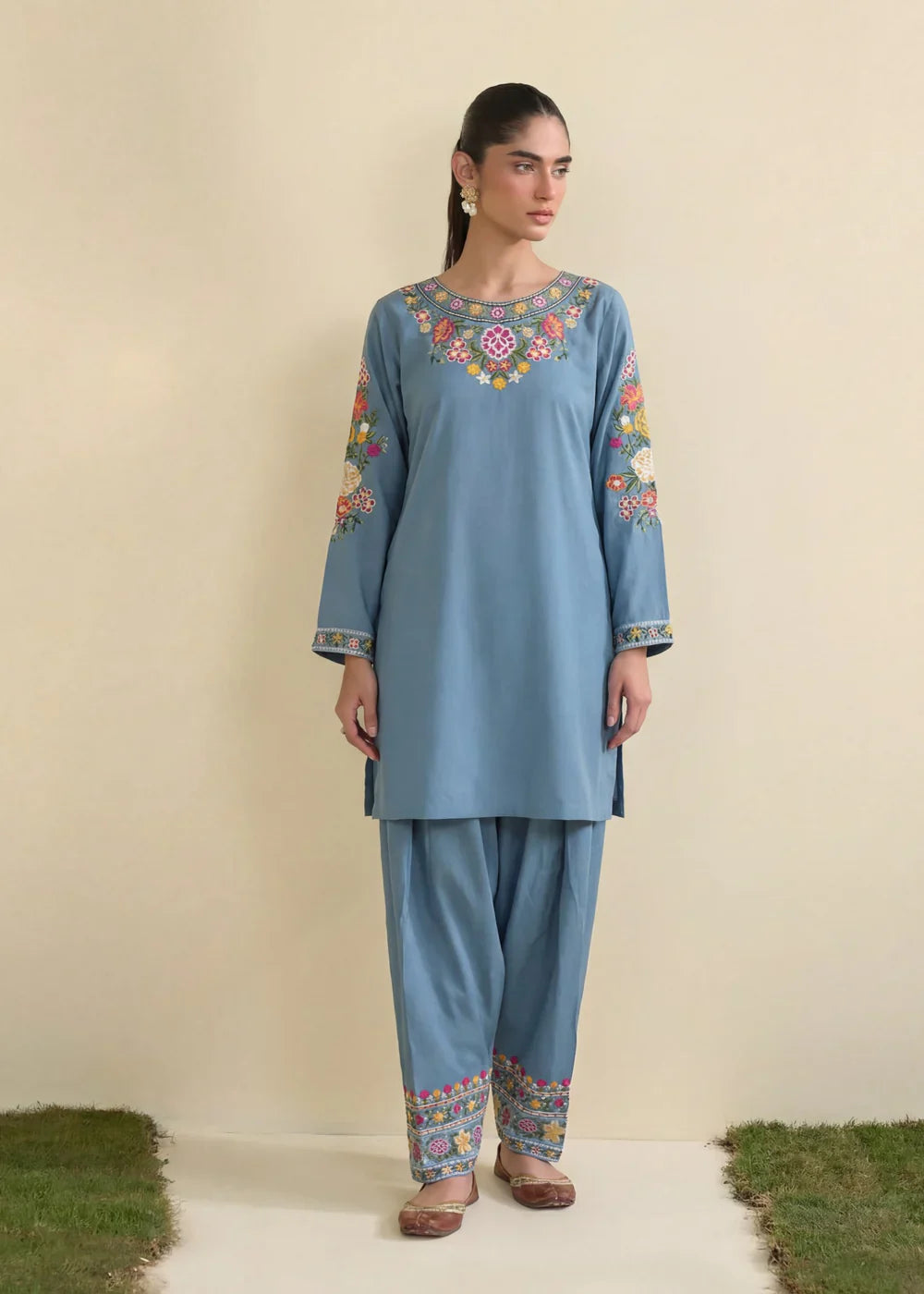 Ayza Blue-Lawn