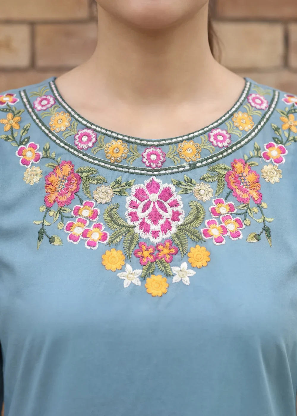 Ayza Blue-Lawn