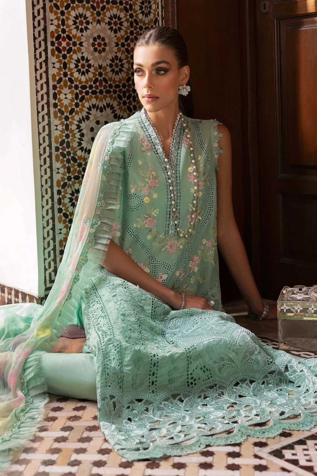3 Piece Embroidered Lawn Suit | D-2514-A