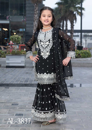 AR-3837 - Kids - Sherry's wardrobe