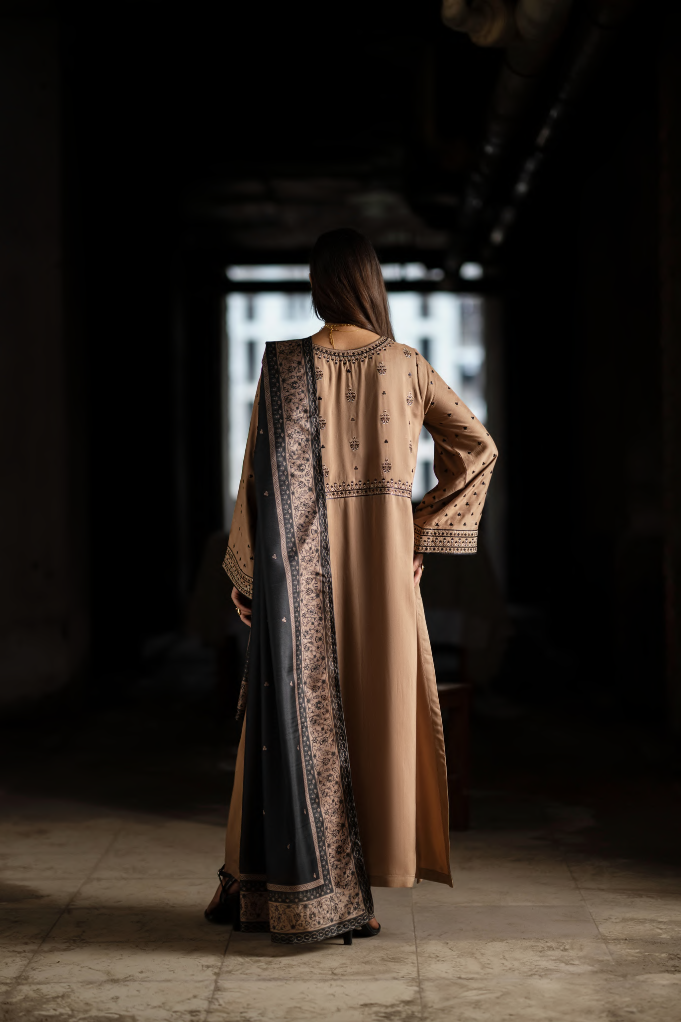 Casual lite - Desert Elegance