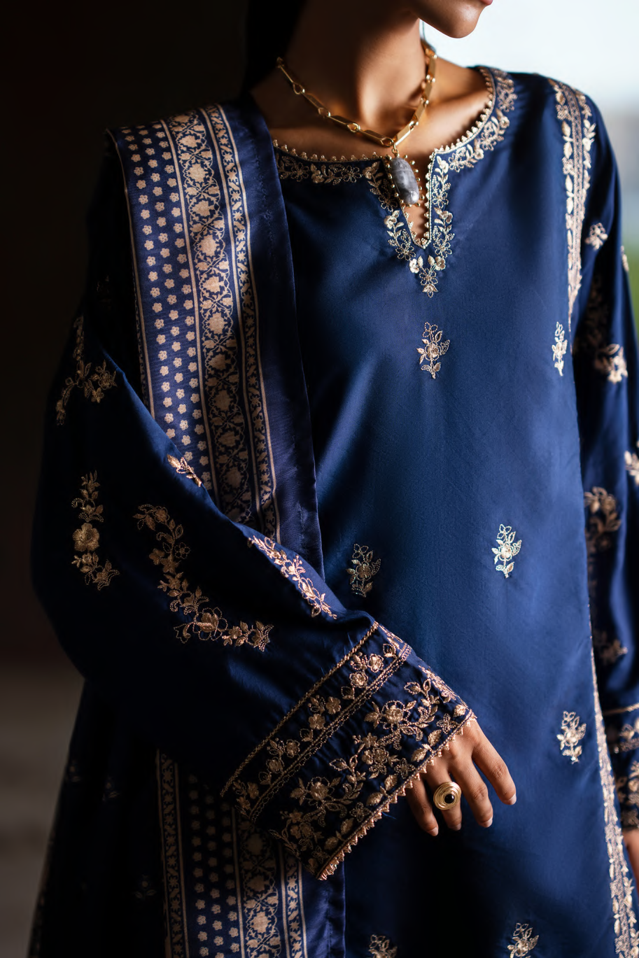 Casual lite - Midnight Elegance