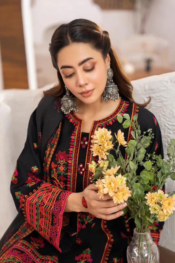 Karma Apsara 1477 Charcoal Luxe