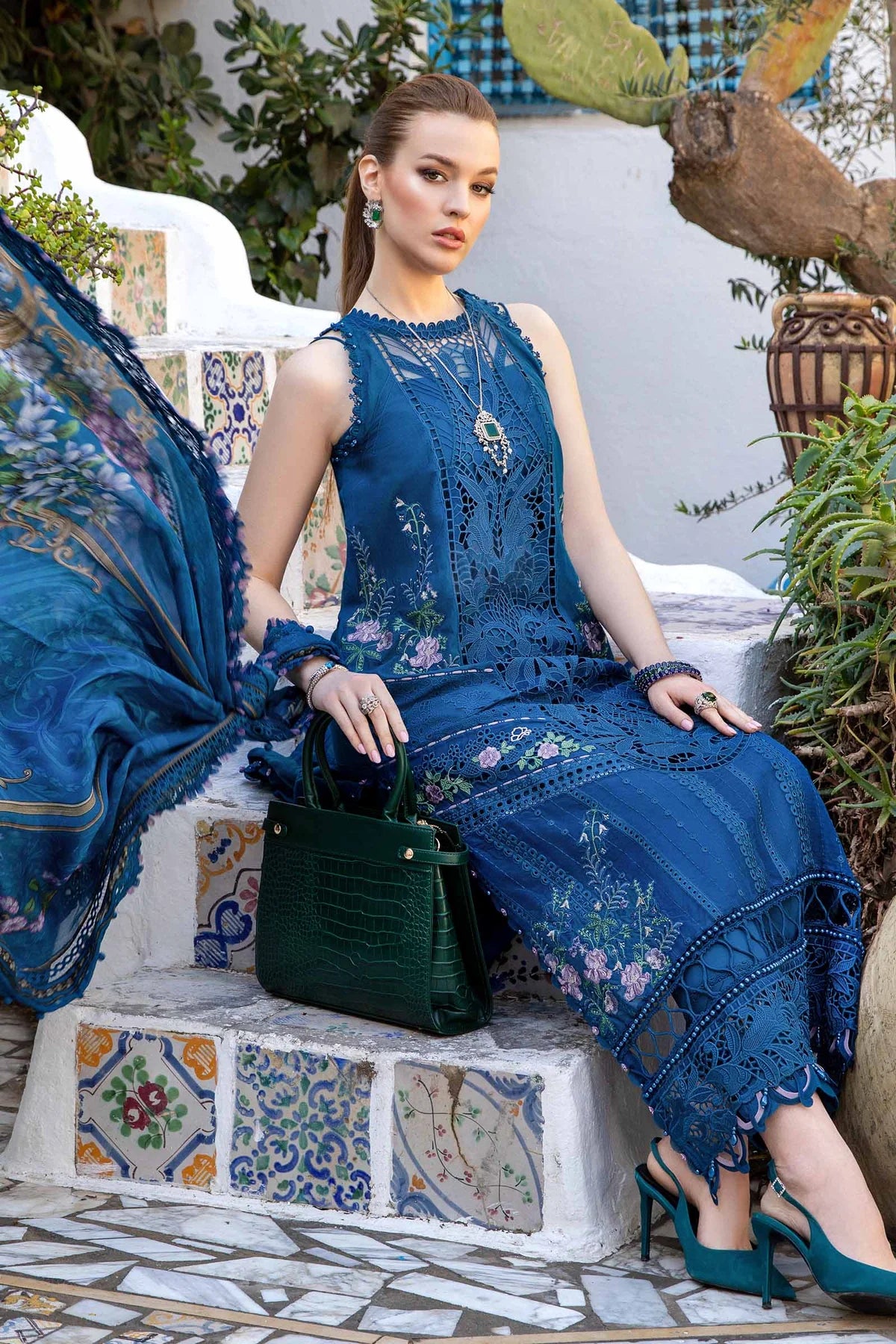 Unstitched Lawn | D-2415-A - Sherry's wardrobe
