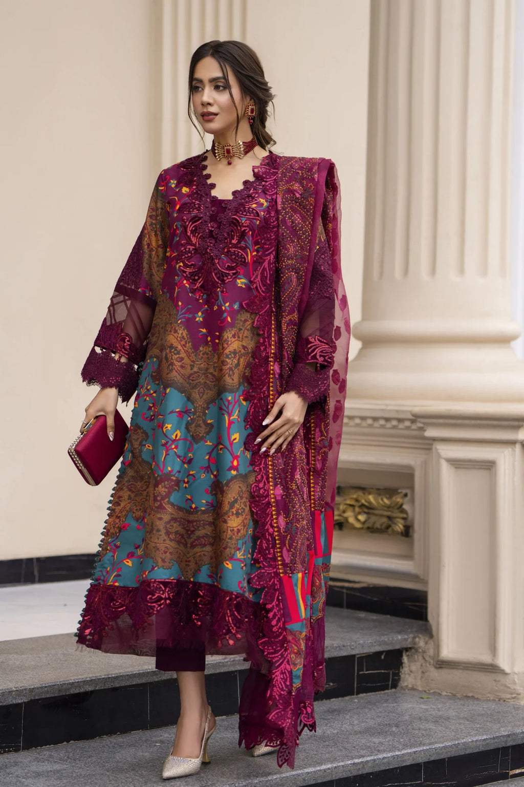 Arwah Embroidered Digital Printed Grip