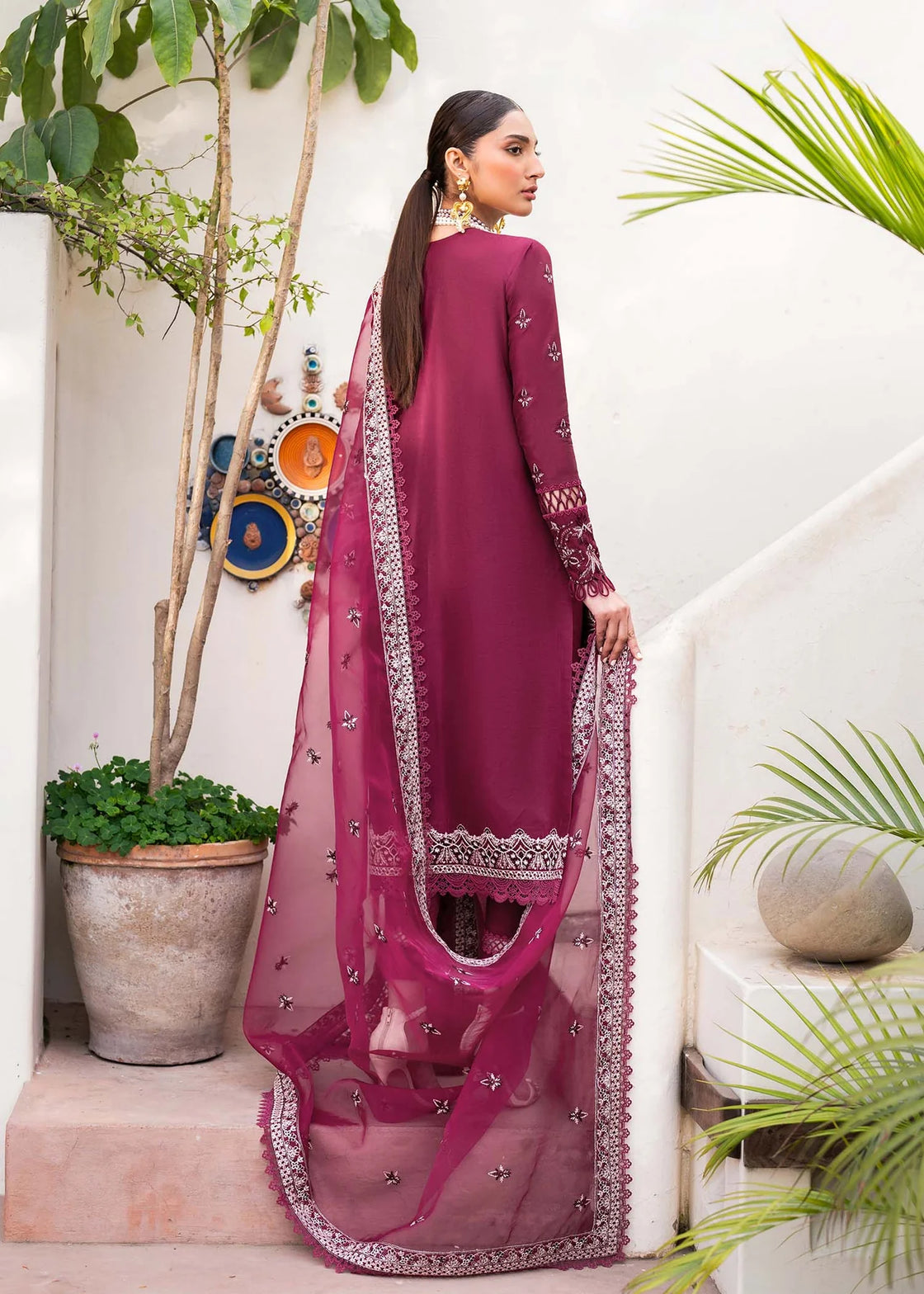 PRESTIGE - Sherry's wardrobe