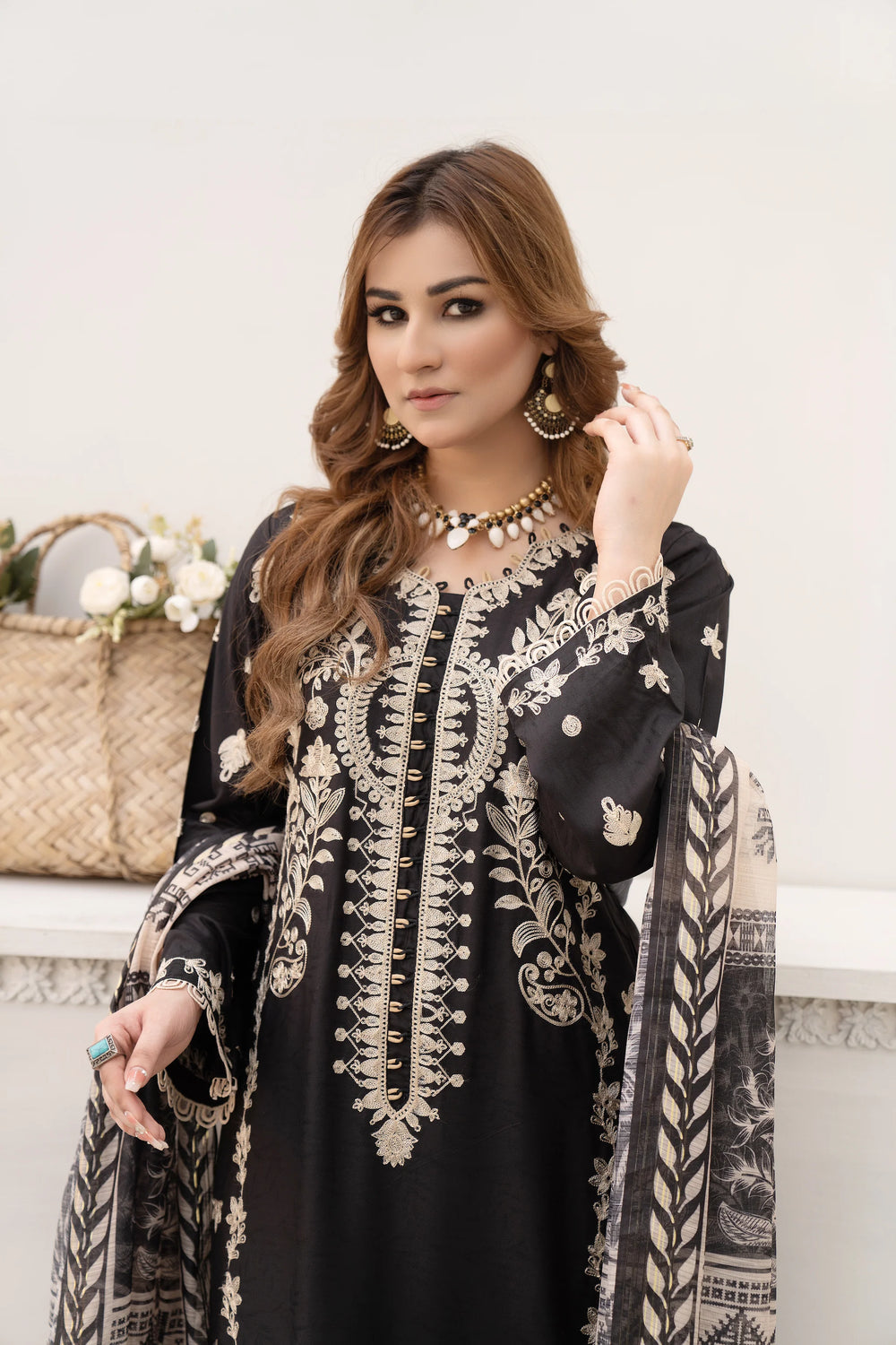 Diyaar-e-ishq - Sherry's wardrobe