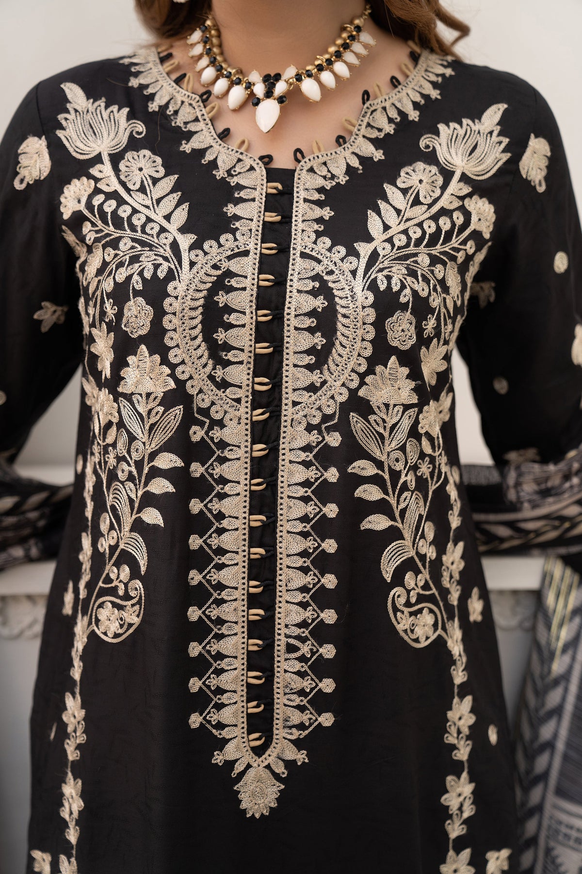 Diyaar-e-ishq - Sherry's wardrobe