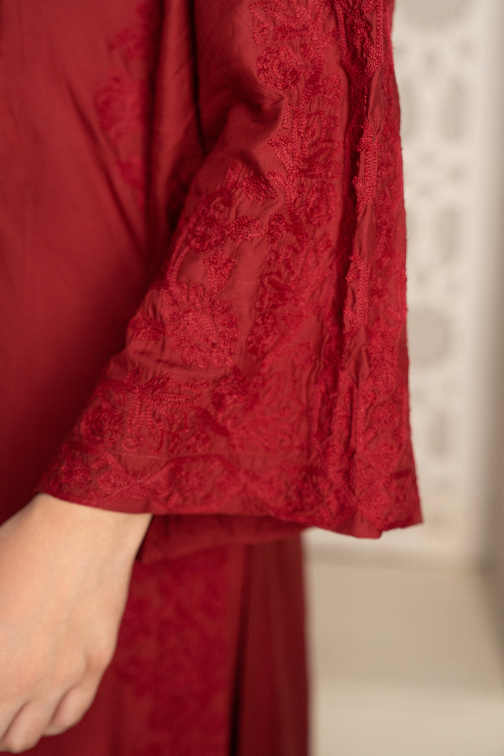 AR-3016-Maroon Sheesh - Sherry's wardrobe