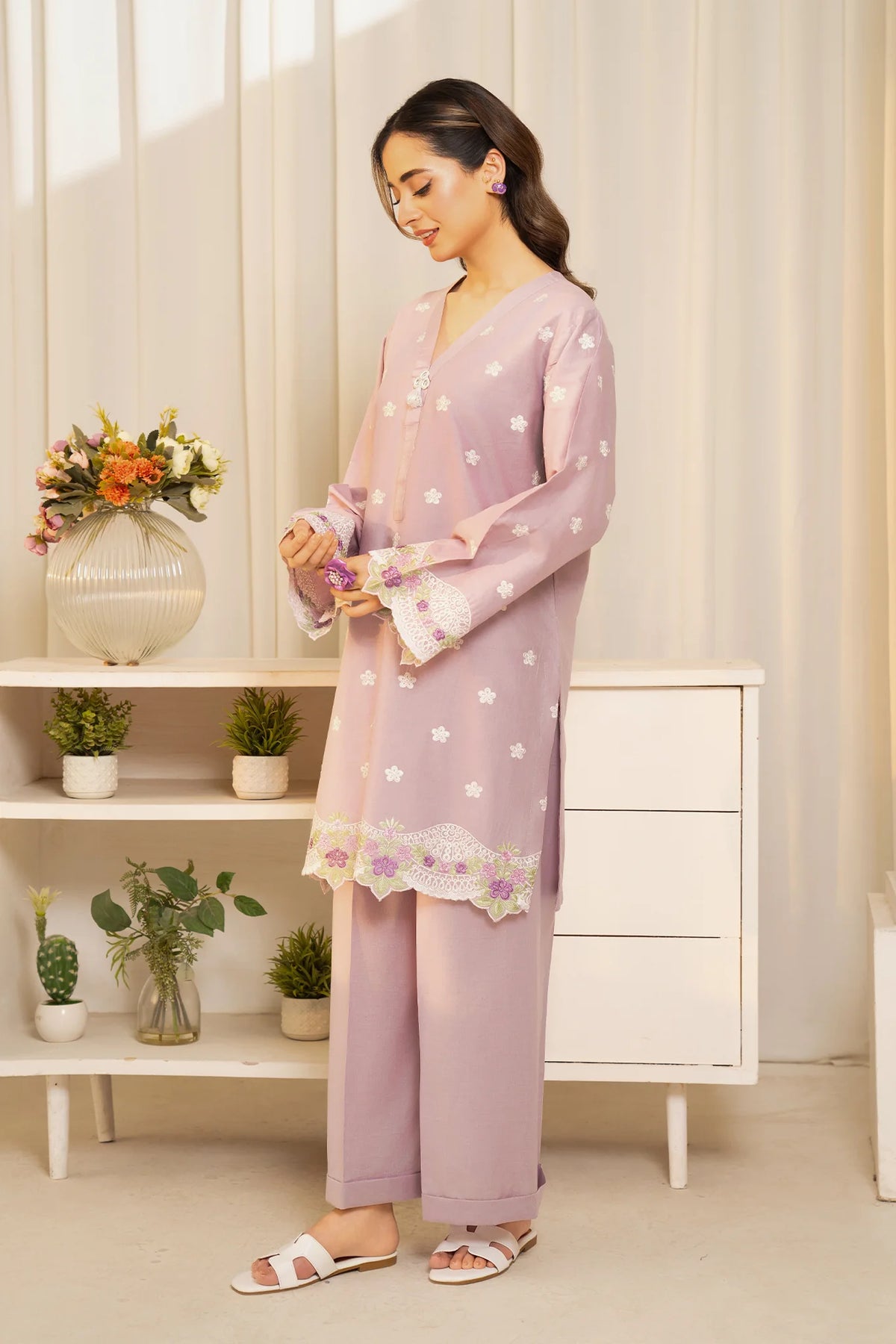Chic Dusk