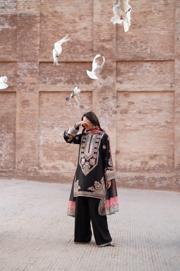 Gulkaar Black