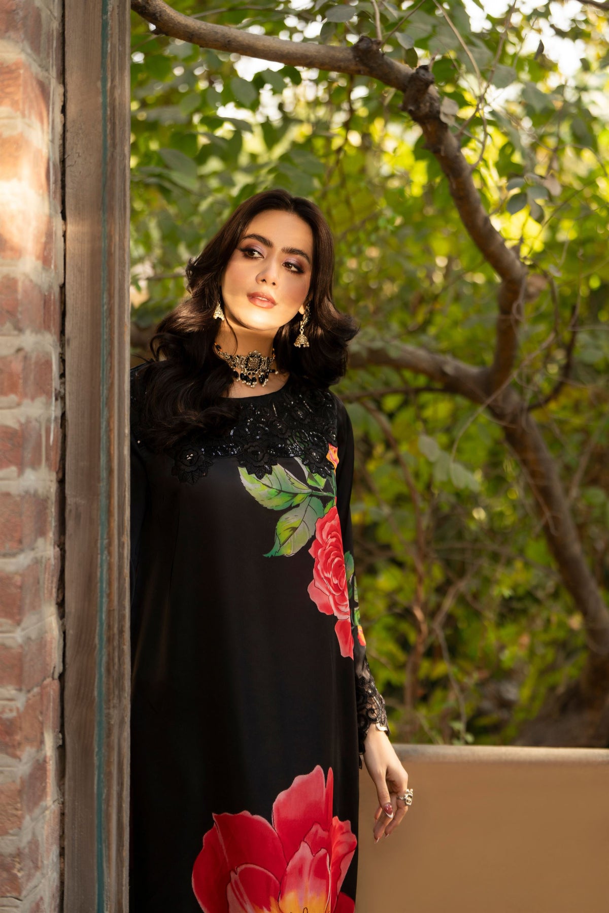 Karma Eliana - F-503 Flora Black